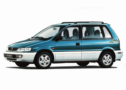 Коврики на Mitsubishi Space Runner I 1991 - 1999 в Новороссийске