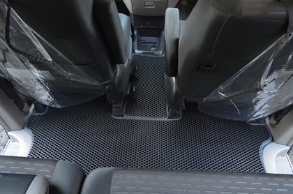 Ворсовые коврики на Toyota Voxy (R60) 2001 - 2007 в Новороссийске