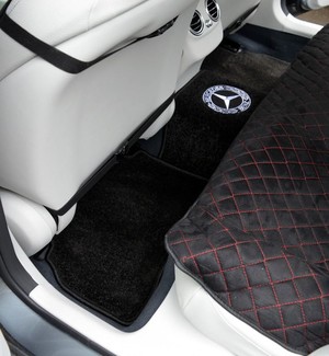 Коврики на Mercedes C (W205) 2014 - 2023 в Новороссийске
