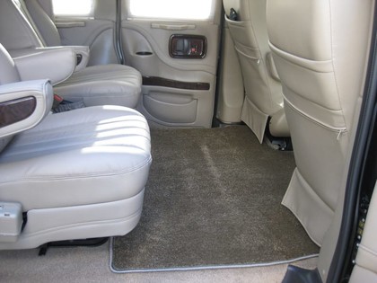 Коврики на Chevrolet Express 2002 - 2019 в Новороссийске