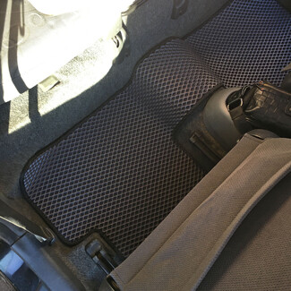 Ворсовые коврики на Toyota Vitz I 1998 - 2005 в Новороссийске Ворсовые коврики на Toyota Vitz I 1998 - 2005 в Новороссийске