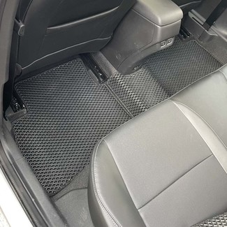 Коврики на Chevrolet Onix II 2019 - 2025 в Новороссийске