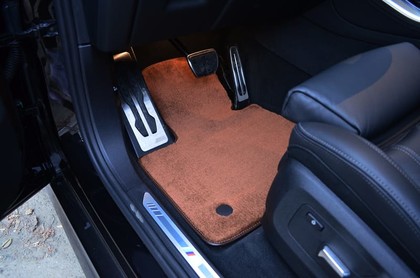 Ворсовые коврики на BMW X5 (G05/G18) 2018 - 2025 в Новороссийске