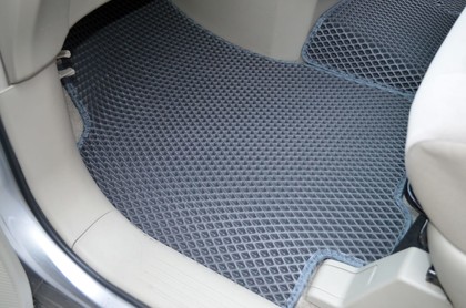 Коврики на Toyota Estima III 2006 - 2019 в Новороссийске