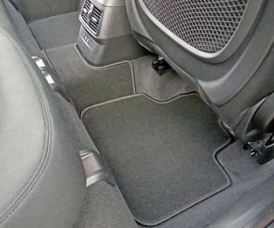 Коврики на BMW X1 (F48/F49) 2015 - 2022 в Новороссийске