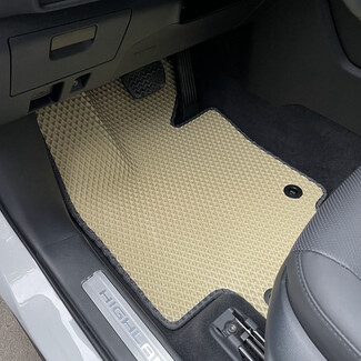 Ворсовые коврики на Toyota Crown Kluger 2021&nbsp;-&nbsp;2026 в Новороссийске