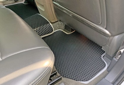 Коврики на Subaru Tribeca 2005 - 2014 в Новороссийске