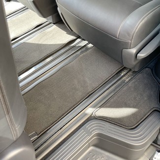 EVA коврики на Toyota Hiace (H300) 2019 - 2025 в Новороссийске