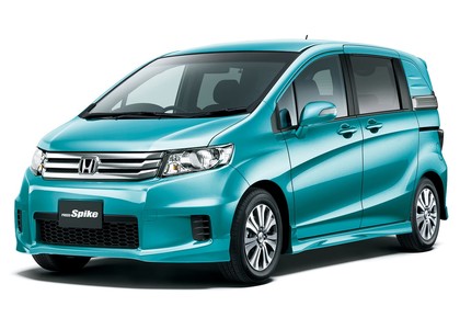 Коврики на Honda Freed Spike 2010 - 2016 в Новороссийске