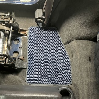 Коврики на Jeep Wrangler (TJ) 1996 - 2006 в Новороссийске