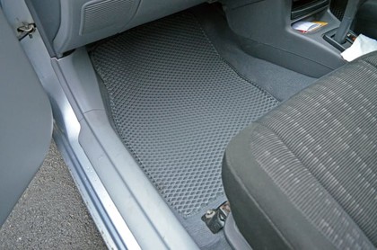 Ворсовые коврики на Toyota Starlet (P90) 1995 - 1999 в Новороссийске