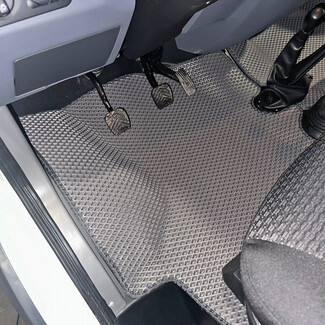 Коврики на ГАЗ Соболь Комби грузопассажирский 1998 - 2026 в Новороссийске Коврики на ГАЗ Соболь Комби грузопассажирский 1998 - 2026 в Новороссийске