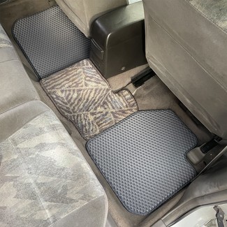Коврики на Nissan Avenir (W11) 1998 - 2005 в Новороссийске