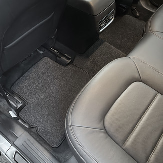 Ворсовые коврики на Mazda CX5 II 2016 - 2025 в Новороссийске
