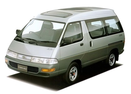 Коврики на Toyota Town Ace (R20, R30) 1982 - 1996 в Новороссийске