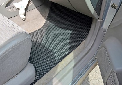 Коврики на Subaru Forester I 1997 - 2002 в Новороссийске