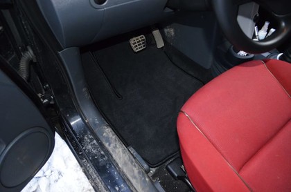 Коврики на Mitsubishi Colt VI 2002 - 2012 в Новороссийске