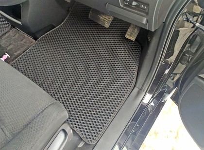 Коврики на Honda StepWGN IV 2009 - 2015 в Новороссийске