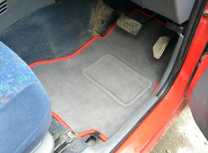 Коврики на Toyota Cami 1999 - 2006 в Новороссийске