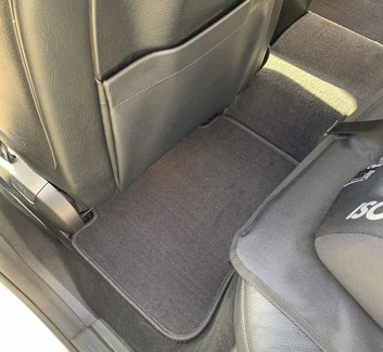 Коврики на Mercedes E (W212) 2009 - 2016 в Новороссийске