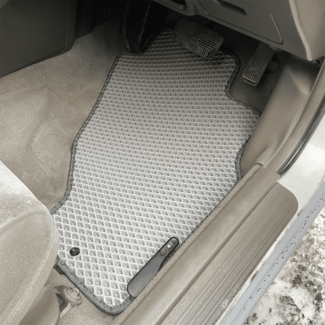 Коврики на Nissan Expert (W11) 1999 - 2006 в Новороссийске