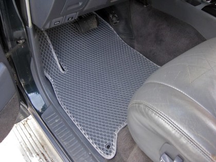 Коврики на Toyota Land Cruiser 80 1990 - 1997 в Новороссийске