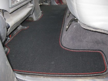 Коврики на Toyota Land Cruiser 80 1990 - 1997 в Новороссийске