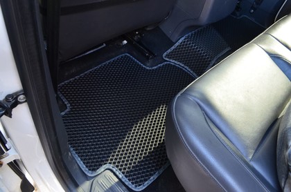 Коврики на Volkswagen Amarok 2011 - 2025 в Новороссийске