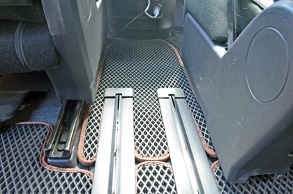 Коврики на Nissan Serena (C26) 2010 - 2016 в Новороссийске